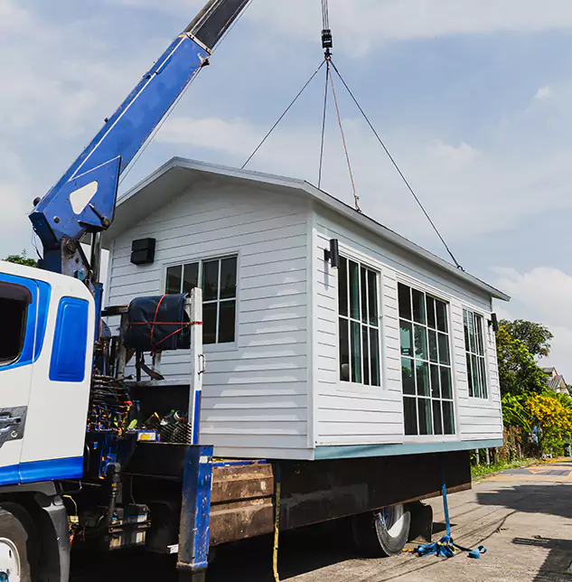 Complete Trailer Roof Replacement Solutions: Keeping New Rochelle's Trailers Sealed and Road-Ready