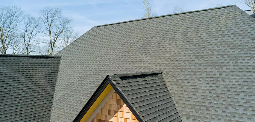 Replacing Vinyl Siding With Cedar Shingles in New Rochelle