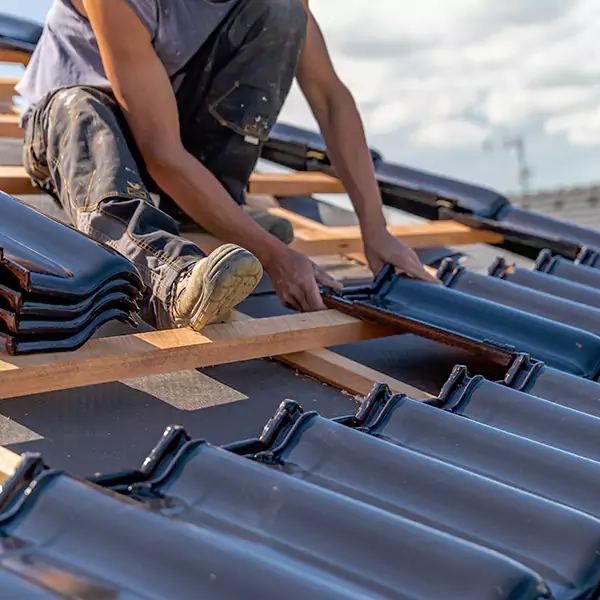 Why New Rochelle Homeowners Choose New Rochelle Roofing Pros for Roof and Gutter Repair?