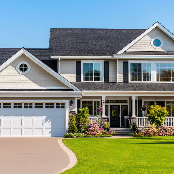 Why New Rochelle Homeowners Choose New Rochelle Roofing Pros for Roofing and Siding?